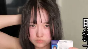 FC2PPV-4680564 入學不到一個月