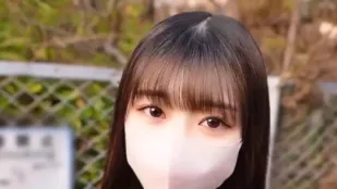 FC2PPV-4352690 零經驗處女無戀愛經驗的地下偶像