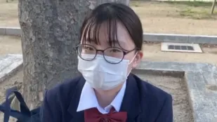 FC2PPV-3338623 文藝處女