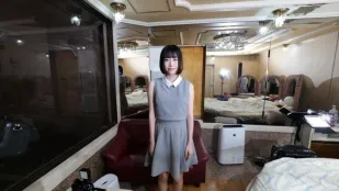 FC2PPV-4575736 纖細E罩杯敏感美女與濃烈生中出性愛特寫