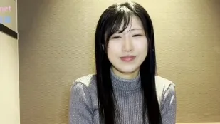 FC2PPV-4869941 無黑長髮大胸x高筒襪輕輕一碰就崩潰的敏感F罩杯美人清純臉蛋展現過於激烈的口腔技巧導致大量射精