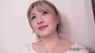FC2PPV-4722539 毛茸茸白皙蕩婦舞者辣妹老婆性慾爆炸邊緣