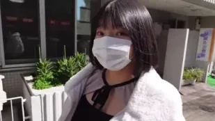FC2PPV-4529648 超級淫亂的G杯爆乳人妻