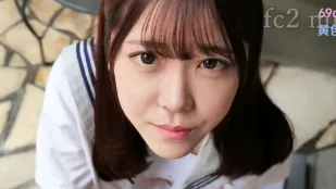 FC2PPV-2351692 美少女實錄首播狂射不止