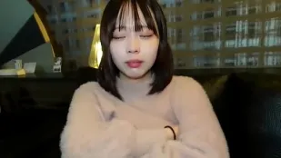 FC2PPV-4627572 萌系鄉下少女高顏值狂噴不止