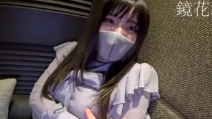 FC2PPV-3277687 十八歲黑髮少女巨乳首嘗狂插爆射