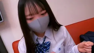 FC2PPV-4811055 乃木坂合格小個子纖細美少女初拍