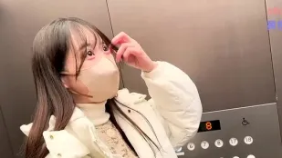 FC2PPV-4511145 男律師強幹歲嫩模雙插狂噴