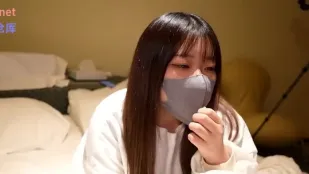 FC2PPV-4399688 少女初嘗中出雙射嘗男臀
