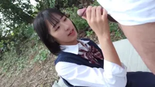FC2PPV-4448608 害羞發育不良身體