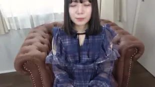 FC2PPV-4317426 一個可愛聽話的女孩