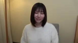 FC2PPV-3837949 像小姑娘一樣長大的大學生