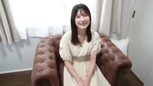 FC2PPV-3482842 擁有壓倒性氣場的絕色美女