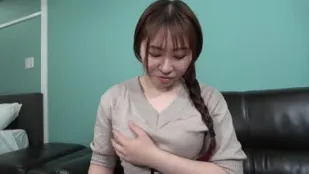 FC2PPV-3349980 美麗純真的人妻充滿成人的性感魅力