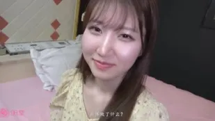 FC2PPV-2751830 下個春天將化身白衣天使麵對她意亂情迷的嬌態在半推半就中悄悄讓她懷上