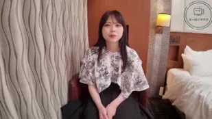 FC2PPV-4757459 脫衣後的美乳
