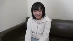 FC2PPV-3108091 經驗不多的溫柔女孩