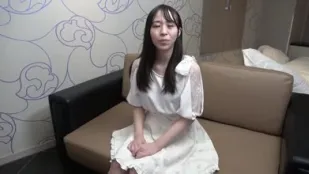 FC2PPV-3101820 身材白皙纖細的女孩