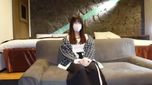 FC2PPV-3064666 兼職擔任數學和科學導師的超級苗條女孩