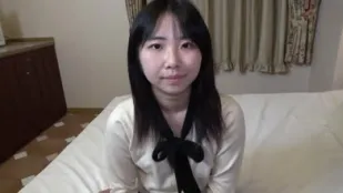 FC2PPV-3192256 純情少女麻美醬