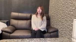FC2PPV-4588771 關西美人妻天使之聲治癒關西 偷偷摘套