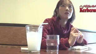 FC2PPV-1099353 未剪輯個人拍攝在被丈夫出賣的出軌公告版上不知情前來的人妻震驚之餘釋放了壓抑已久的欲望