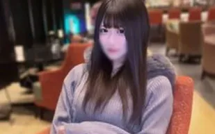 FC2PPV-4831173 穿著及膝襪的美臀和火辣身材的嬌女孩