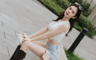 有著明星臉的交換學生Mia