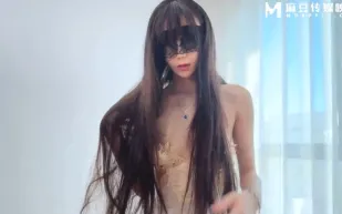 猥瑣導演奸淫女演員 魅狐姐姐