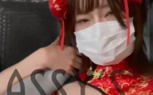 FC2PPV-4653393 給熱愛cosplay的美女中出