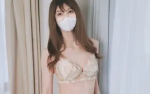 FC2PPV-4804317 身材苗條臀部曲線優美的櫻