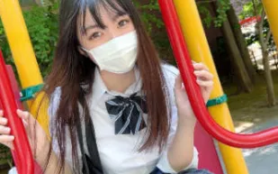FC2PPV-3077136 來自網球名校的可愛運動少女