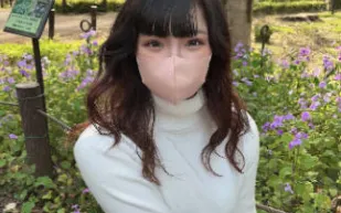 FC2PPV-3317472 敏感嬌小的身軀裡充滿了情慾和淫液