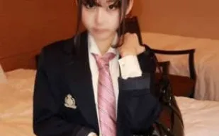 FC2PPV-4667639 一個住在鄉村的單純苗條的女孩