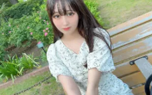 FC2PPV-3071897 國立著名女子的可愛女大學生