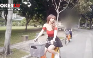 DS-0005 肉身滿足攝淫癖偷窺狂 遇上淫蕩痴女反被榨乾