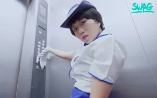 JSBY-0084「客人，請上我」悶騷日系百貨電梯小姐 Joanne