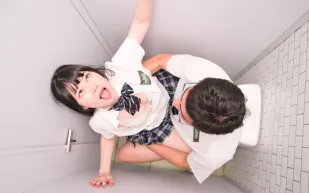 OGSP-0007 畢業前夕再度出現四腳獸傳說， 不惜違規就地初嚐學長的巨屌！