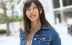 FC2PPV-4810633 胸部豐滿的美女