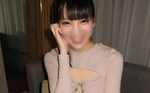 FC2PPV-4607884 住在東京的21歲F罩杯女孩