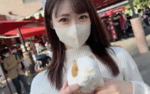 FC2PPV-3750309 從學生時代就對我有好感的可愛學妹