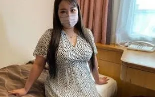 FC2PPV-3828824 豐滿自私的淫蕩人妻