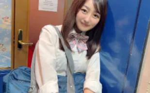 FC2PPV-3137099 為了合唱比賽而努力練習的女學生