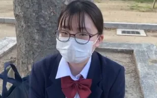 FC2PPV-3338623 文藝處女