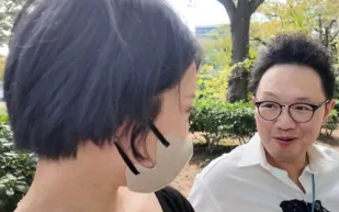 FC2PPV-4592338 在男友面前進行激烈性愛