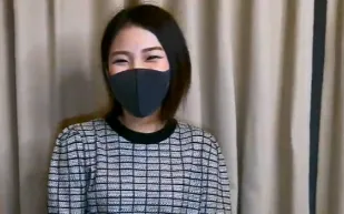 FC2PPV-3107533 膚色白皙的超級可愛女孩