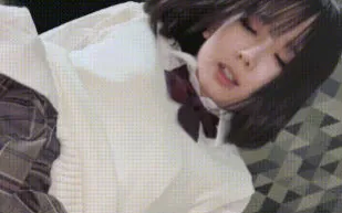 FC2PPV-4475934 顏射中出同時高潮精液接受美女