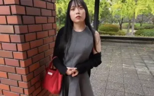 FC2PPV-4789380 曾經靠賣弄巨乳為生的偶像