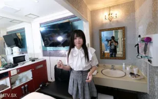 FC2PPV-4540648 偶像臉美女呻吟中出