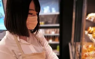 FC2PPV-1770213 身材火辣臀部豐滿的女大學生